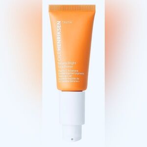 Ole Henriksen Banana Bright Face Primer- minimize lines, brighten, soft focus
